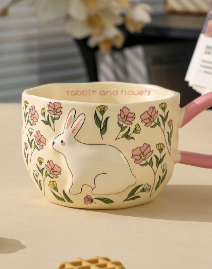 陶瓷浮雕花间兔精灵马克杯大容量杯子家用喝水杯早餐杯咖啡杯