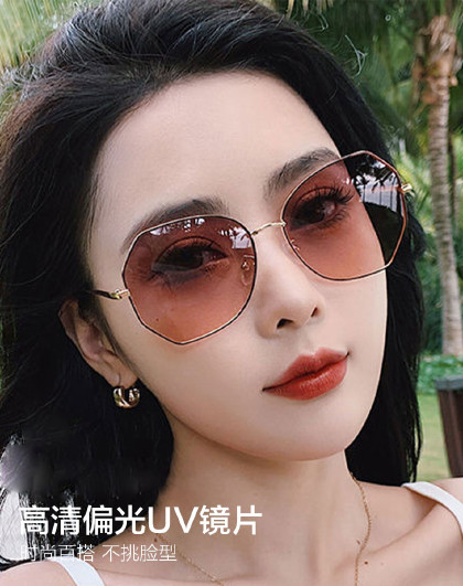 新款时尚防紫外线复古升级偏光镜女显脸小遮阳防晒用品太阳镜